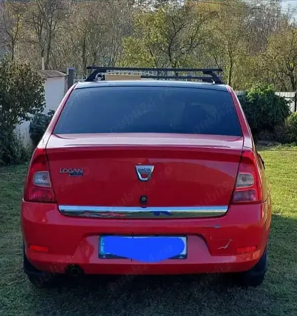 Utilizat 2005 Dacia Logan Berlinǎ | 2.300 EUR (Preț OK) - Imagine 1/4