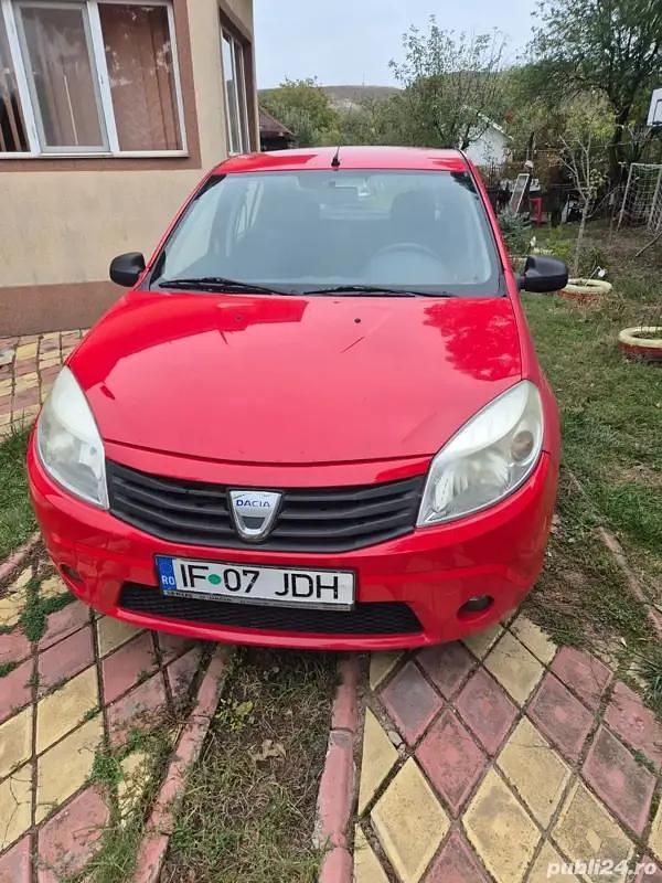 Utilizat 2010 Dacia Sandero Hatchback | 1.999 EUR - Imagine 1/4