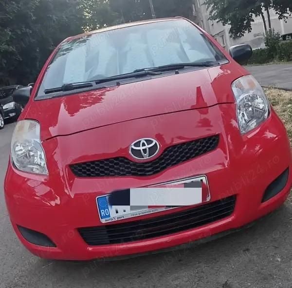 Utilizat 2010 Toyota Yaris Hatchback | 3.000 EUR - Imagine 1/4