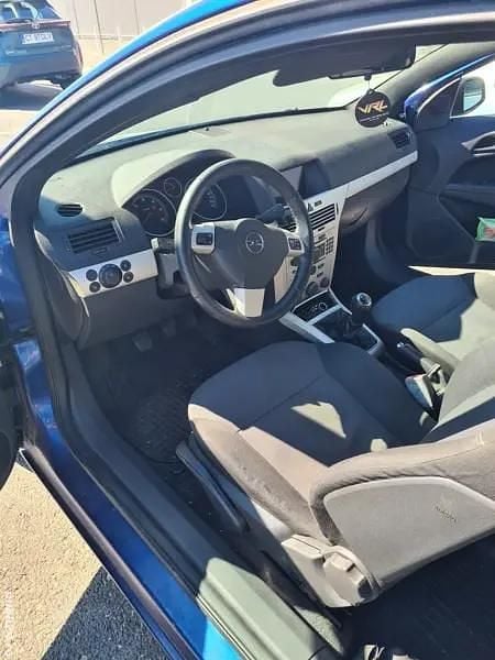 Utilizat 2008 Opel Astra Coupe | 1.600 EUR - Imagine 1/4