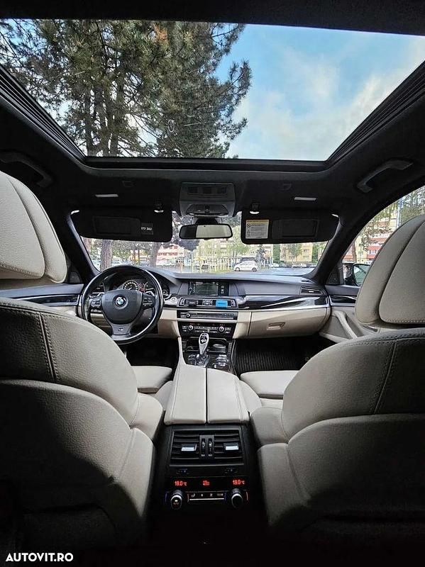 Second-hand BMW 550 Comfort Edition 407 CP (299 kW) 2011 Culoaregri Berlinǎ