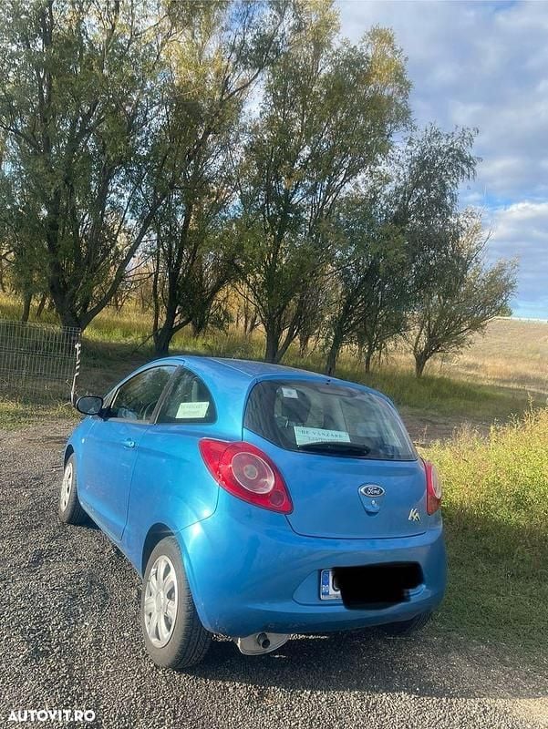 Culoarealbastru Utilizat 2015 Ford Ka Trend Hatchback | 4.000 EUR (Preț OK) - Imagine 1/4
