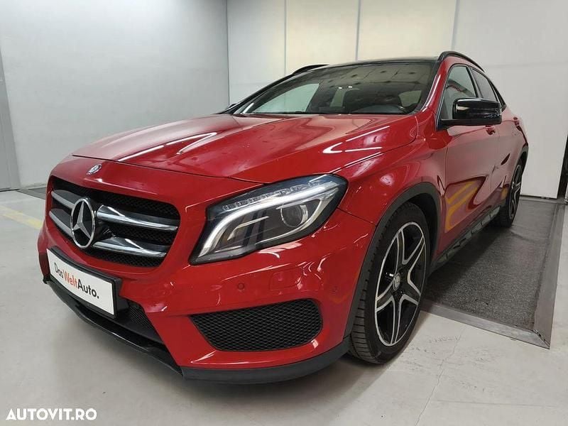 Culoarerosu Utilizat 2017 Mercedes GLA220 AMG line SUV | 17.100 EUR (Super Preț) - Imagine 1/4