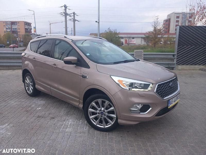 Culoarebej Utilizat 2017 Ford Kuga Vignale SUV | 12.599 EUR (Preț OK) - Imagine 1/4