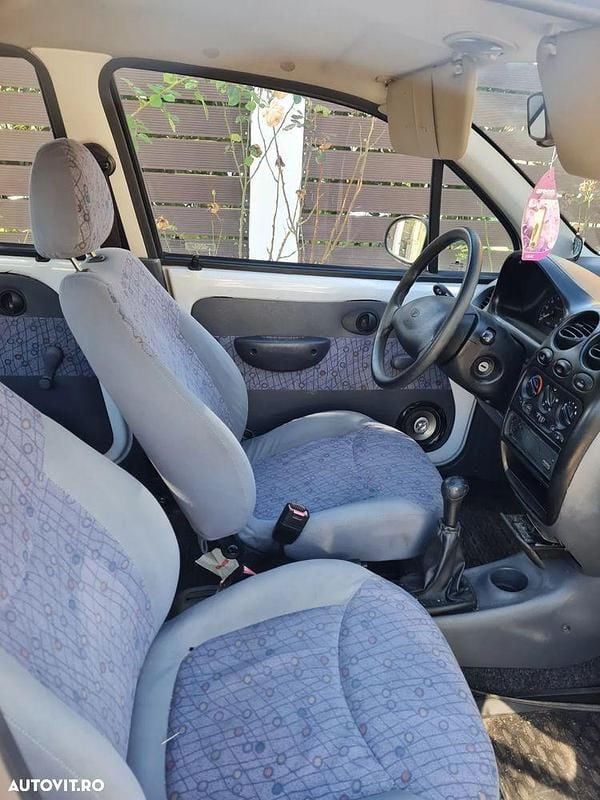 Culoarealb Utilizat 2005 Chevrolet Matiz Hatchback | 500 EUR - Imagine 1/4