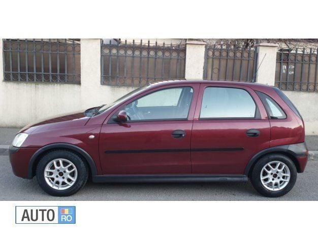 Visiniu Utilizat 2003 Opel Corsa Hatchback | 1.250 EUR - Imagine 1/4