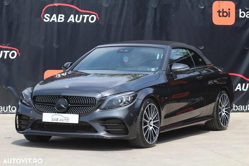 Negru Utilizat 2020 Mercedes C220 Cabrio | 38.990 EUR - Imagine 1/4