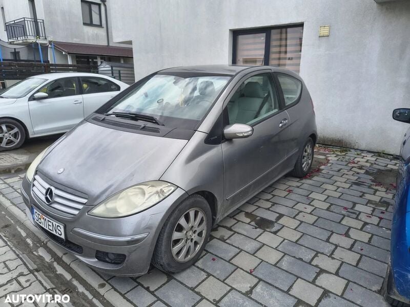 Gri Utilizat 2007 Mercedes A160 Elegance Hatchback | 1.900 EUR - Imagine 1/4