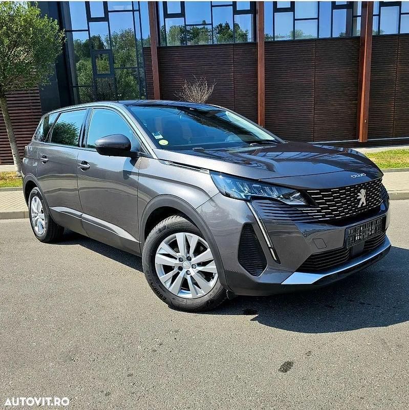 Gri Utilizat 2022 Peugeot 5008 Allure Monovolum | 17.990 EUR (Preț OK) - Imagine 1/4