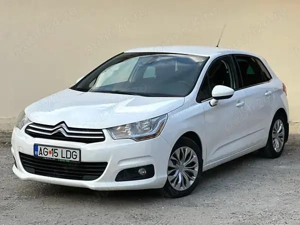 Alb Utilizat 2011 Citroën C4 Hatchback | 3.500 EUR (Preț OK) - Imagine 1/4