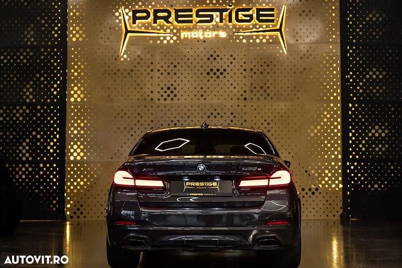 Second-hand BMW 530e 292 CP (214 kW) 2023 Culoaregri Berlinǎ