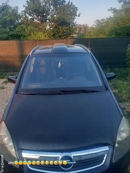 Utilizat 2007 Opel Zafira Monovolum | 1.000 EUR (Super Preț) - Imagine 1/4