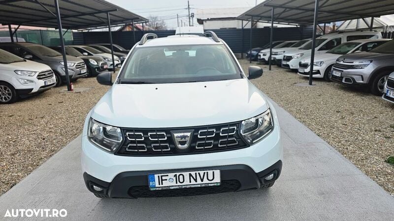 Alb Utilizat 2019 Dacia Duster Lauréate SUV | 11.999 EUR (Preț OK) - Imagine 1/4