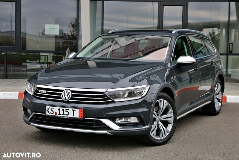 Gri Utilizat 2019 VW Passat Alltrack Break | 17.550 EUR (Preț bun) - Imagine 1/4