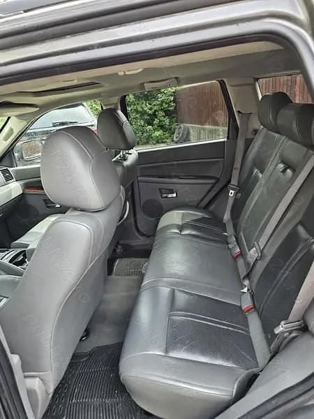Second-hand Jeep Grand Cherokee 218 CP (160 kW) 2005 Gri SUV
