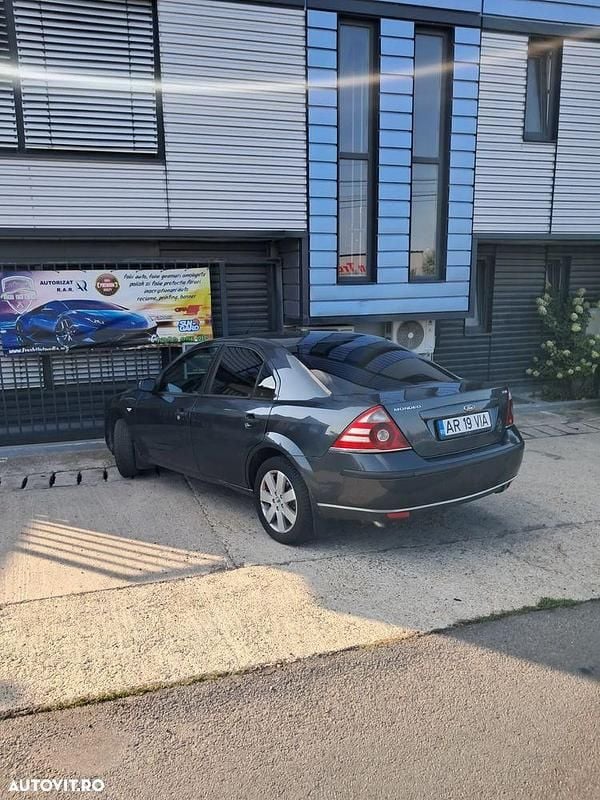 Culoaregri Utilizat 2006 Ford Mondeo Ambiente Berlinǎ | 1.000 EUR (Super Preț) - Imagine 1/4
