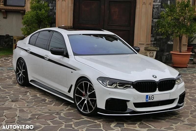 Culoarealb Utilizat 2018 BMW 520 Comfort Edition Berlinǎ | 29.800 EUR - Imagine 1/4