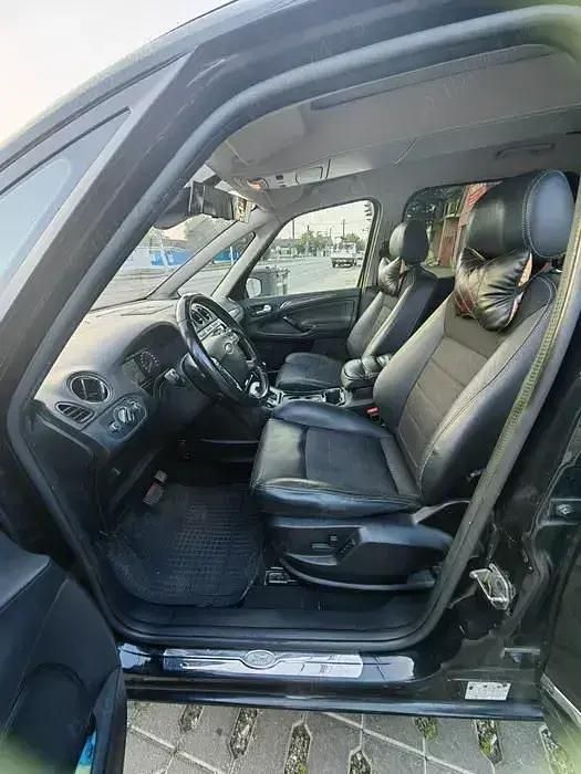 Second-hand Ford Galaxy 160 CP (117 kW) 2013 Negru Monovolum