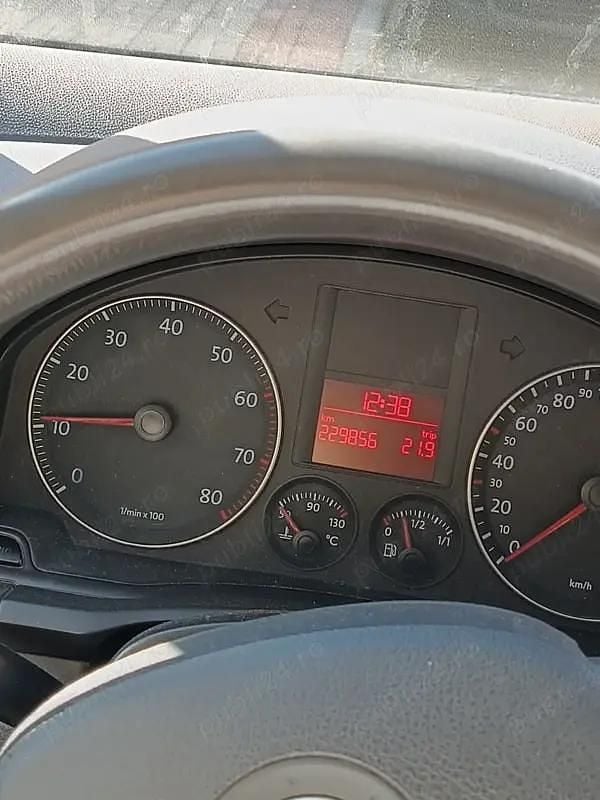 Second-hand 2005 VW Golf V Hatchback | 2.150 EUR (Preț OK) - Imagine 1/4