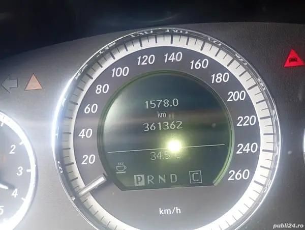 Utilizat 2009 Mercedes E200 Berlinǎ | 5.000 EUR (Preț OK) - Imagine 1/4