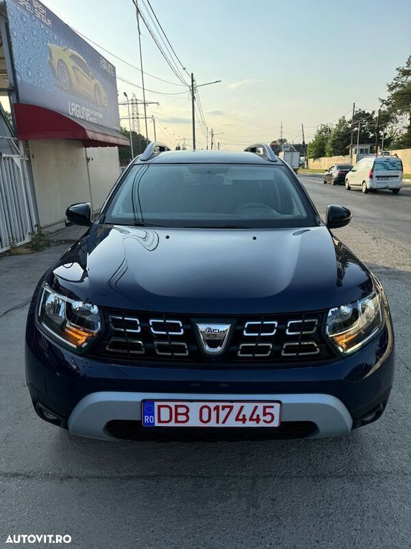 Albastru Utilizat 2020 Dacia Duster Prestige SUV | 13.000 EUR (Preț OK) - Imagine 1/4