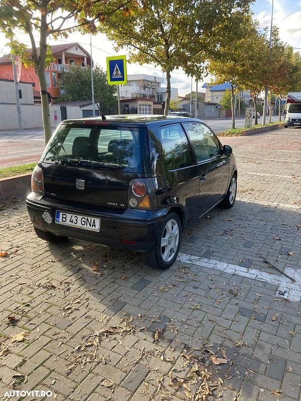 Second-hand Seat Arosa 50 CP (36 kW) 2004 Culoarenegru Hatchback