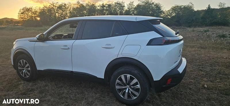 Second-hand Peugeot 2008 75 CP (55 kW) 2020 Culoarealb SUV