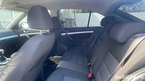 Utilizat 2010 Skoda Octavia Hatchback | 4.300 EUR (Preț OK) - Imagine 1/4