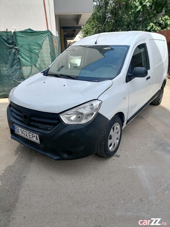 Alb Utilizat 2017 Dacia Dokker Van | 3.600 EUR (Super Preț) - Imagine 1/4