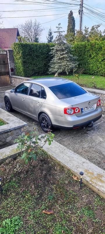 Second-hand VW Jetta 140 CP (102 kW) 2008 Berlinǎ