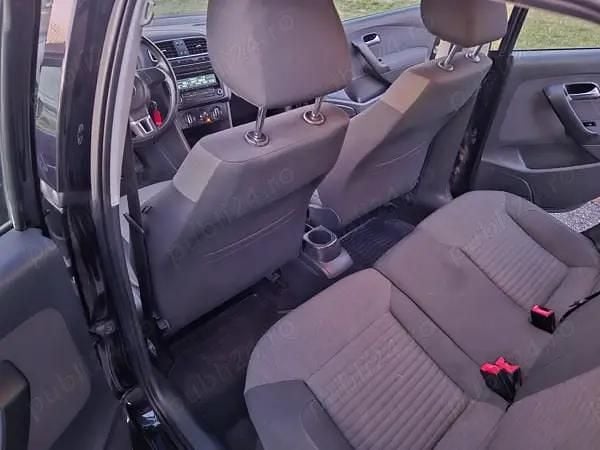 Second-hand VW Polo Team 69 CP (50 kW) 2012 Culoarenegru Hatchback