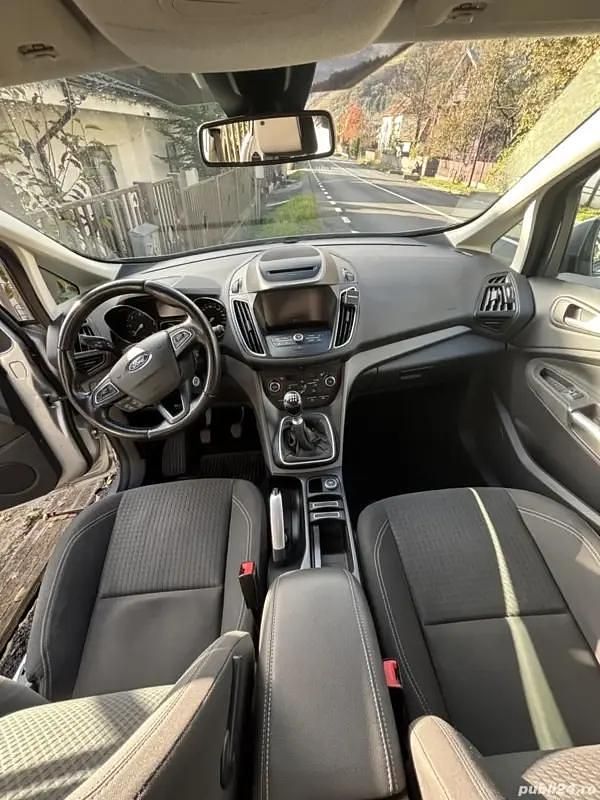 Second-hand Ford Grand C-Max 70 CP (51 kW) 2015 Monovolum