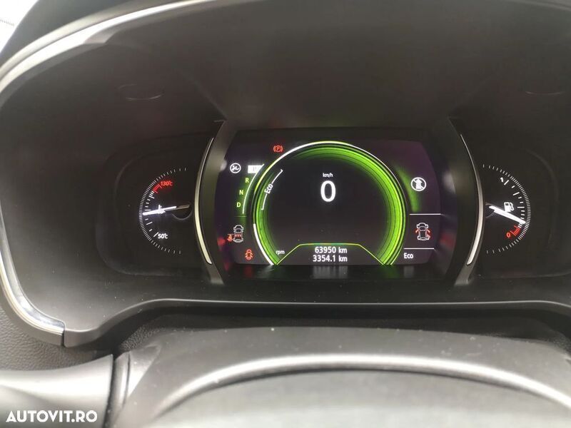 Second-hand Renault Talisman Zen 160 CP (117 kW) 2018 Argintiu Berlinǎ