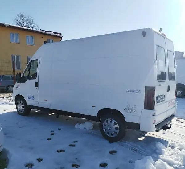 Utilizat 2003 Peugeot Boxer Van | 2.650 EUR - Imagine 1/4