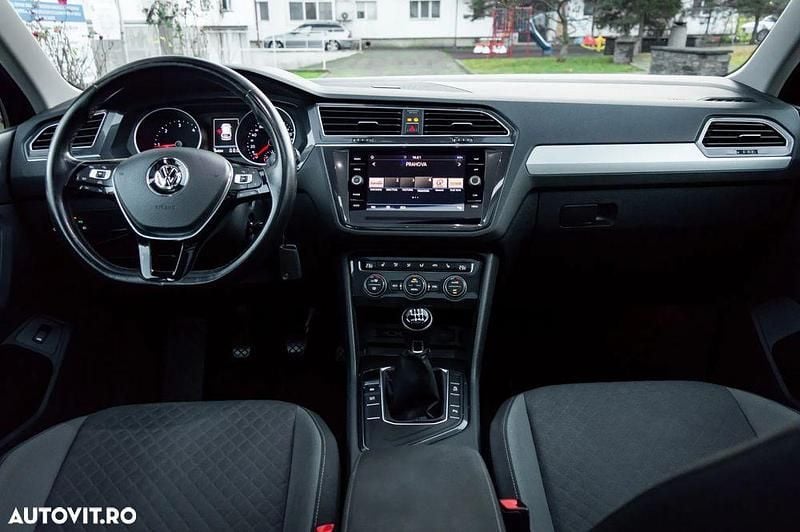 Second-hand VW Tiguan Highline 150 CP (110 kW) 2019 Culoarenegru SUV