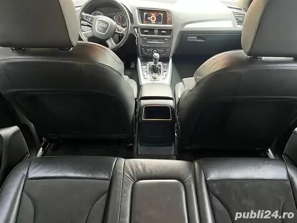 Second-hand Audi Q5 S-Line 170 CP (125 kW) 2010 Negru SUV