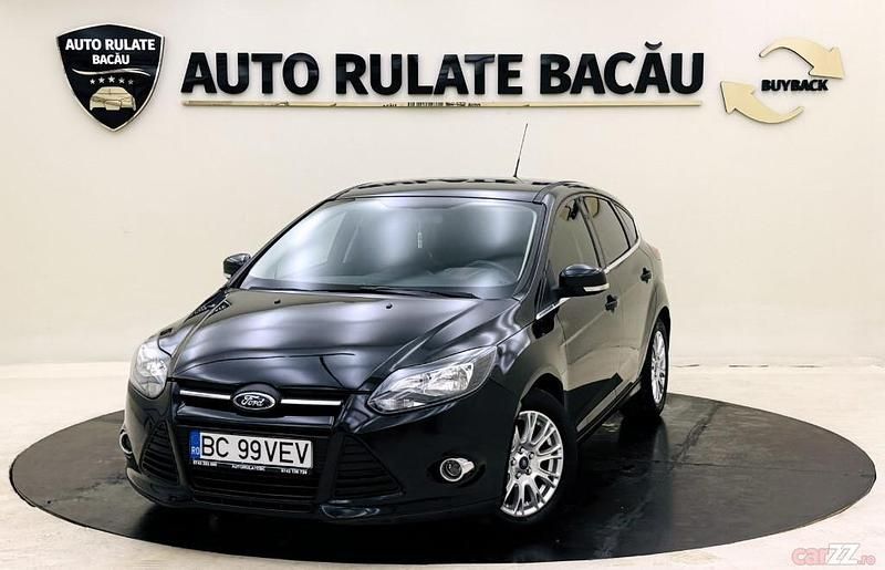 Culoarenegru Utilizat 2012 Ford Focus Hatchback | 4.990 EUR (Preț OK) - Imagine 1/4