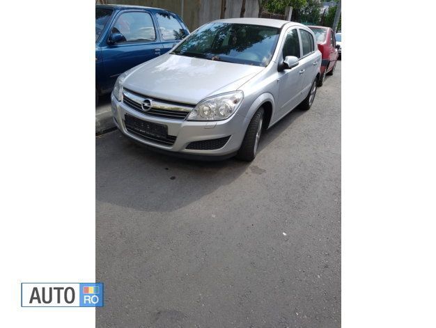 Second-hand Opel Astra 110 CP (80 kW) 2008 Hatchback