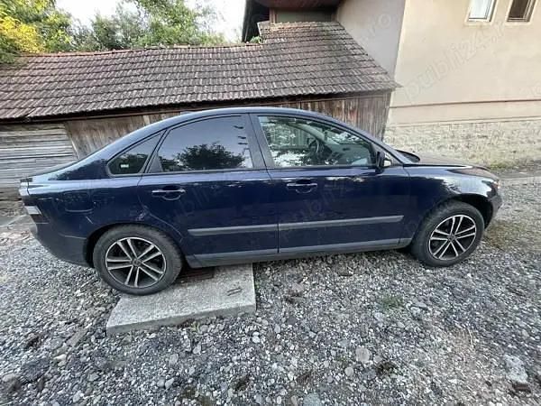 Utilizat 2006 Volvo S40 Berlinǎ | 3.200 EUR (Super Preț) - Imagine 1/4