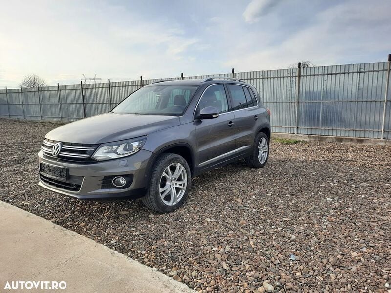 Second-hand VW Tiguan Sportline 140 CP (102 kW) 2012 Gri SUV