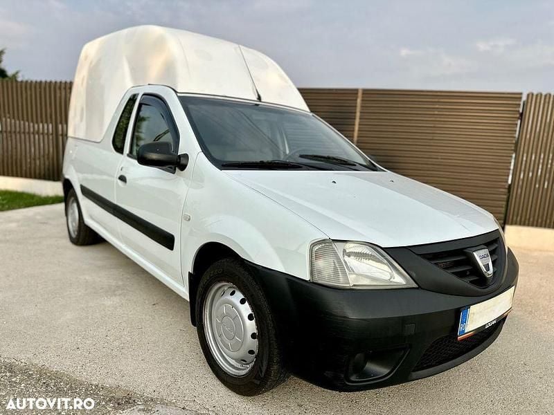 Alb Utilizat 2012 Dacia Pick up Pickup | 4.850 EUR - Imagine 1/4