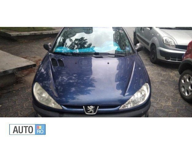 Second-hand Peugeot 206 75 CP (55 kW) 2007 Albastru Berlinǎ