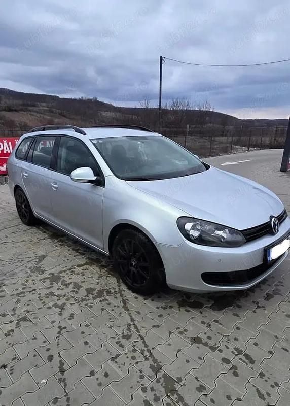 Second-hand VW Golf VI 105 CP (77 kW) 2010 Hatchback