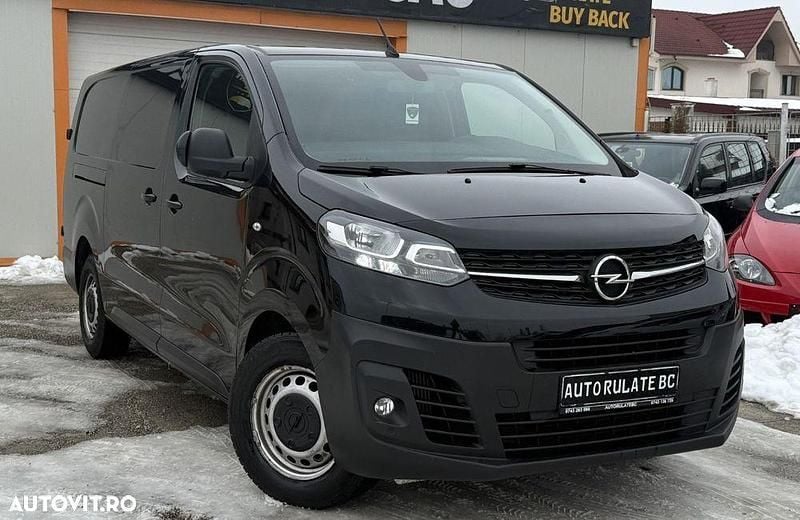 Second-hand Opel Vivaro 122 CP (89 kW) 2019 Culoarenegru Monovolum