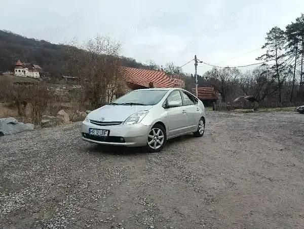 Second-hand Toyota Prius 110 CP (80 kW) 2005 Hatchback