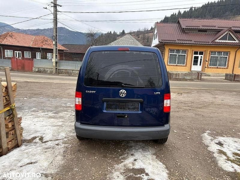 Second-hand VW Caddy Life 105 CP (77 kW) 2010 Culoarealbastru Monovolum