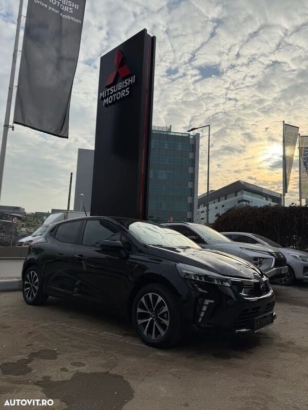 Second-hand Mitsubishi Colt Invite 91 CP (66 kW) 2024 Negru Hatchback