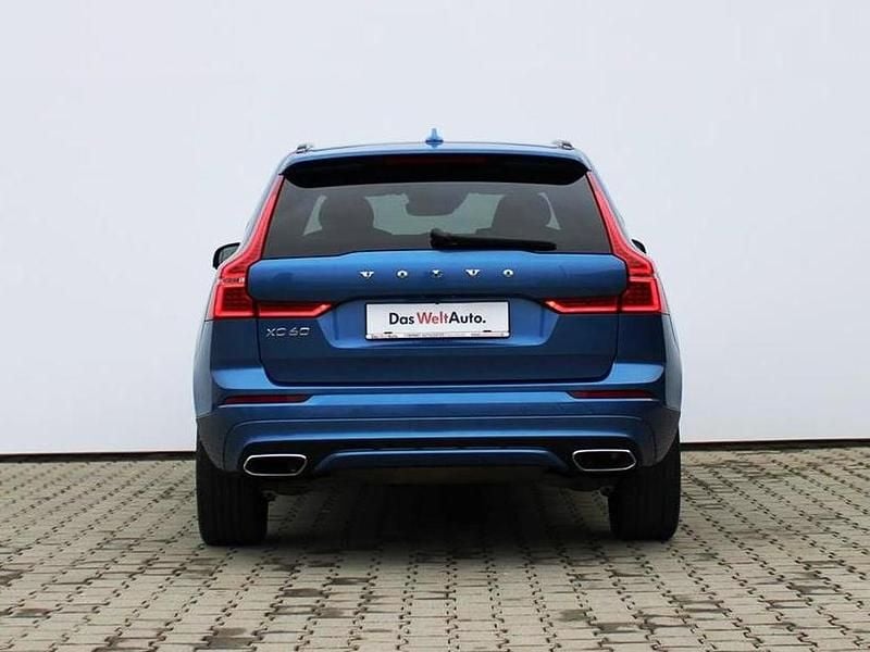 Second-hand Volvo XC60 R-Design 303 CP (222 kW) 2020 Culoarealbastru SUV