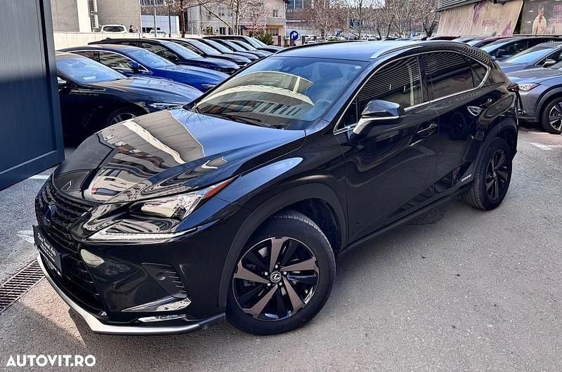 Second-hand Lexus NX300h Executive Line 197 CP (144 kW) 2021 Culoarenegru SUV