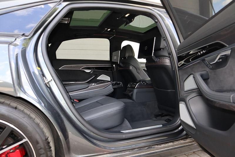 Utilizat 2023 Audi A8L S-Line Berlinǎ | 83.979 EUR - Imagine 1/1